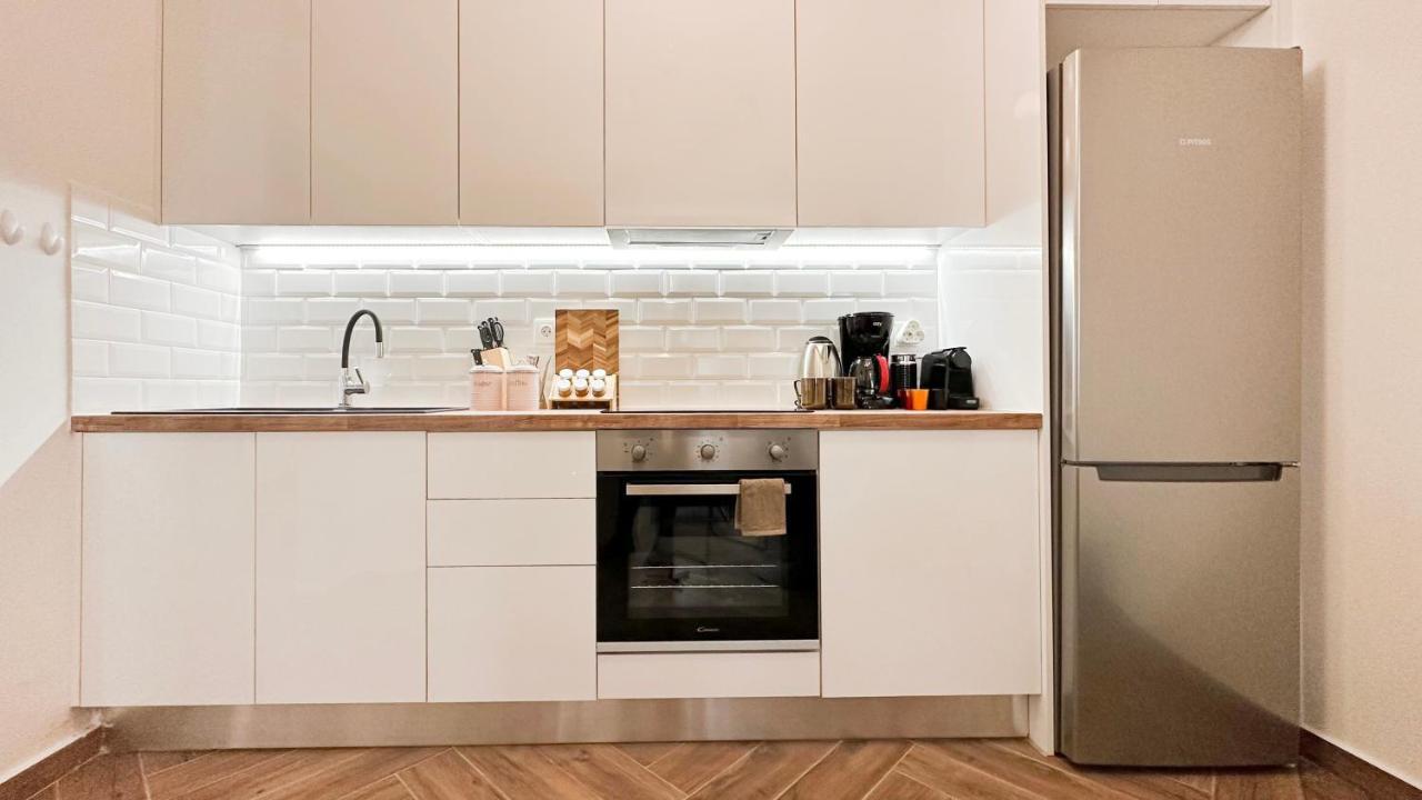 Valtetsiou Central 50Sqm Apt In Athens 아파트 외부 사진